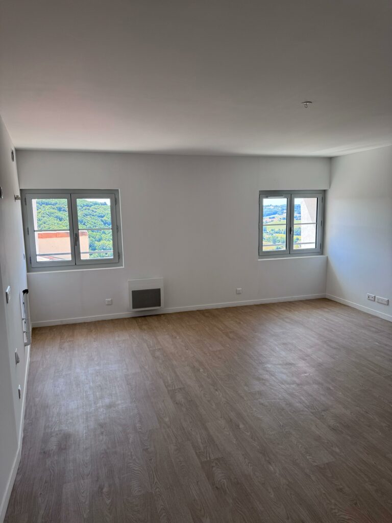 WhatsApp Image 2025-08-11 at 10.55.07